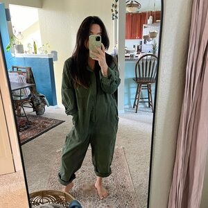 ✨sold✨Green Jumpsuit
